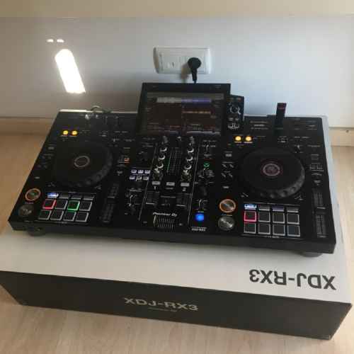 Pioneer DJ XDJ-RX3 / Pioneer XDJ XZ